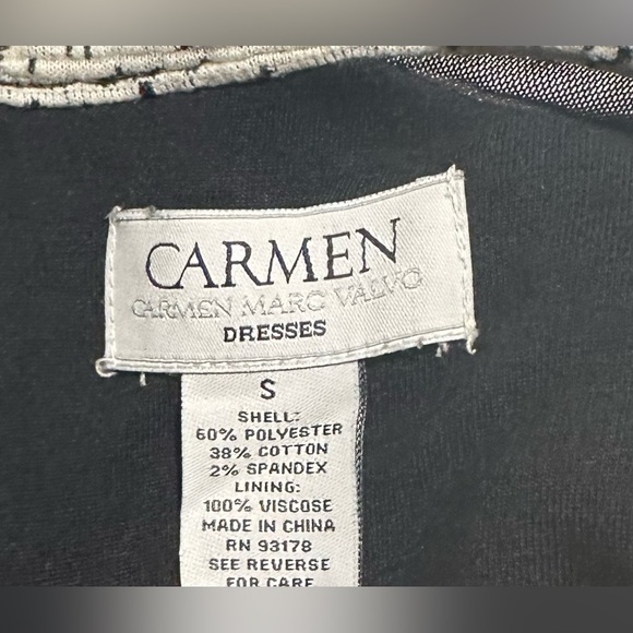 Stunning Carmen Marc Valvo Dress: Eye-Catching Patterns, Size S – Stand Out! - Picture 11 of 12